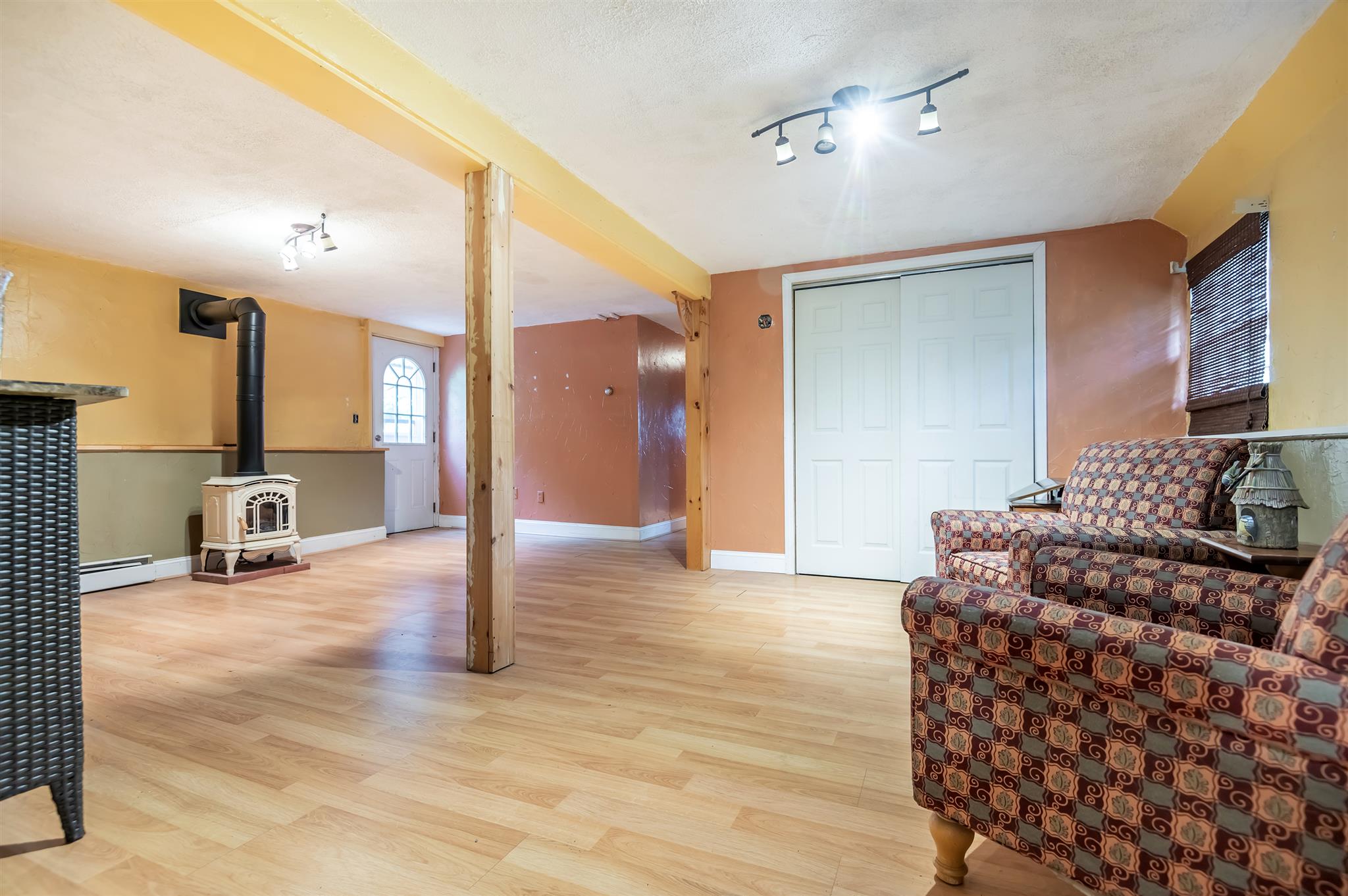 16 Westgate Road Derry, NH 03038 - Photo 23 of 26