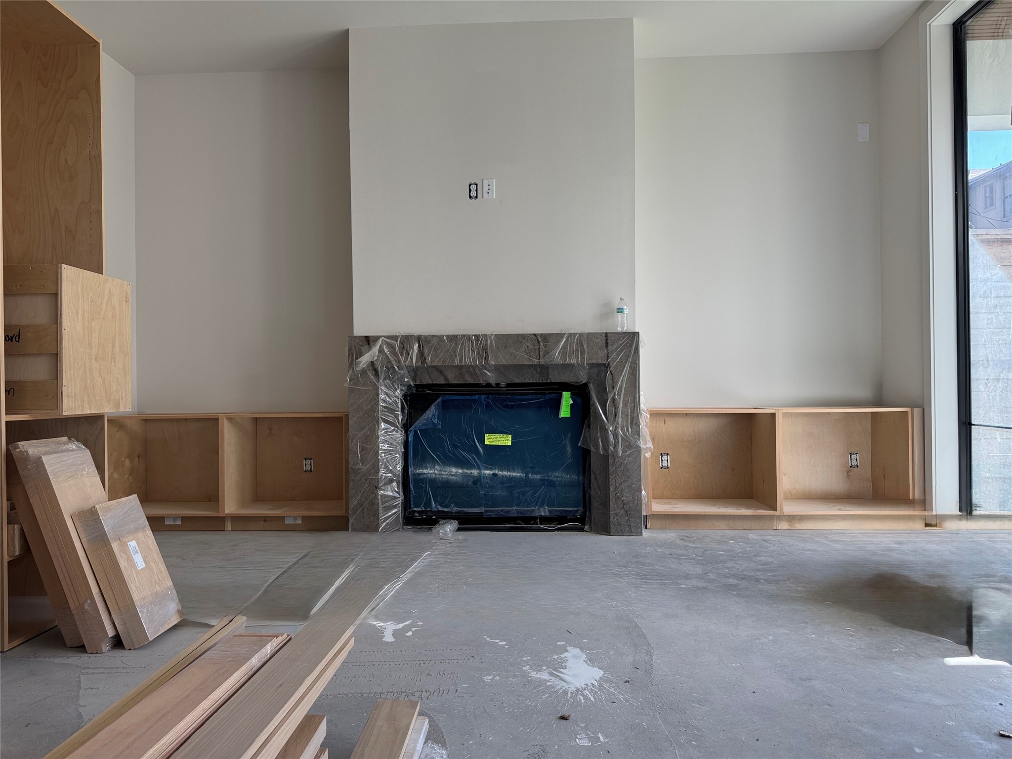 1606 Hazard Street Houston, TX 77019 - Photo 5 of 8 a living room with furniture and a fireplace