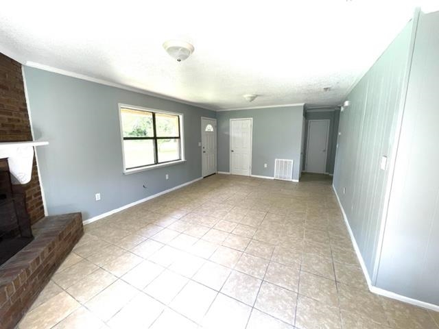312 East Mango Street Bay Minette, AL 36507 - Photo 4 of 8 Living Room