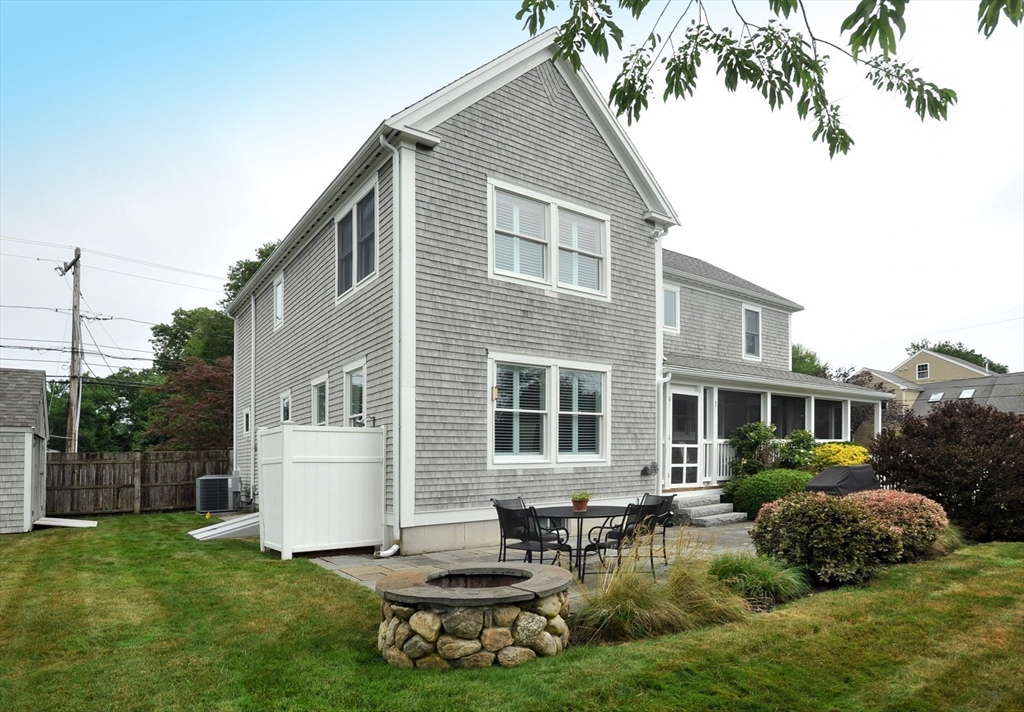 4 Barna Road Marshfield, MA 02050 - Photo 4 of 37 Gallery Image 4