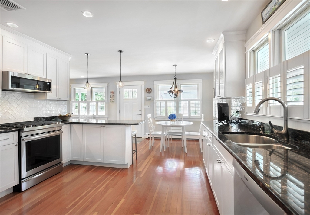 4 Barna Road Marshfield, MA 02050 - Photo 6 of 37 Gallery Image 6