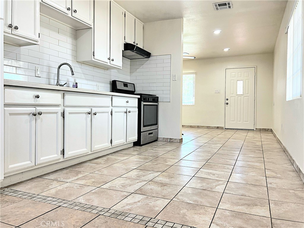 1143 Elizabeth Lake Road Palmdale, CA 93551 - Photo 16 of 67