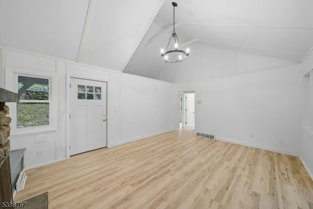 $2,650 | 330 Springbrook Trail, Sparta, NJ 07871