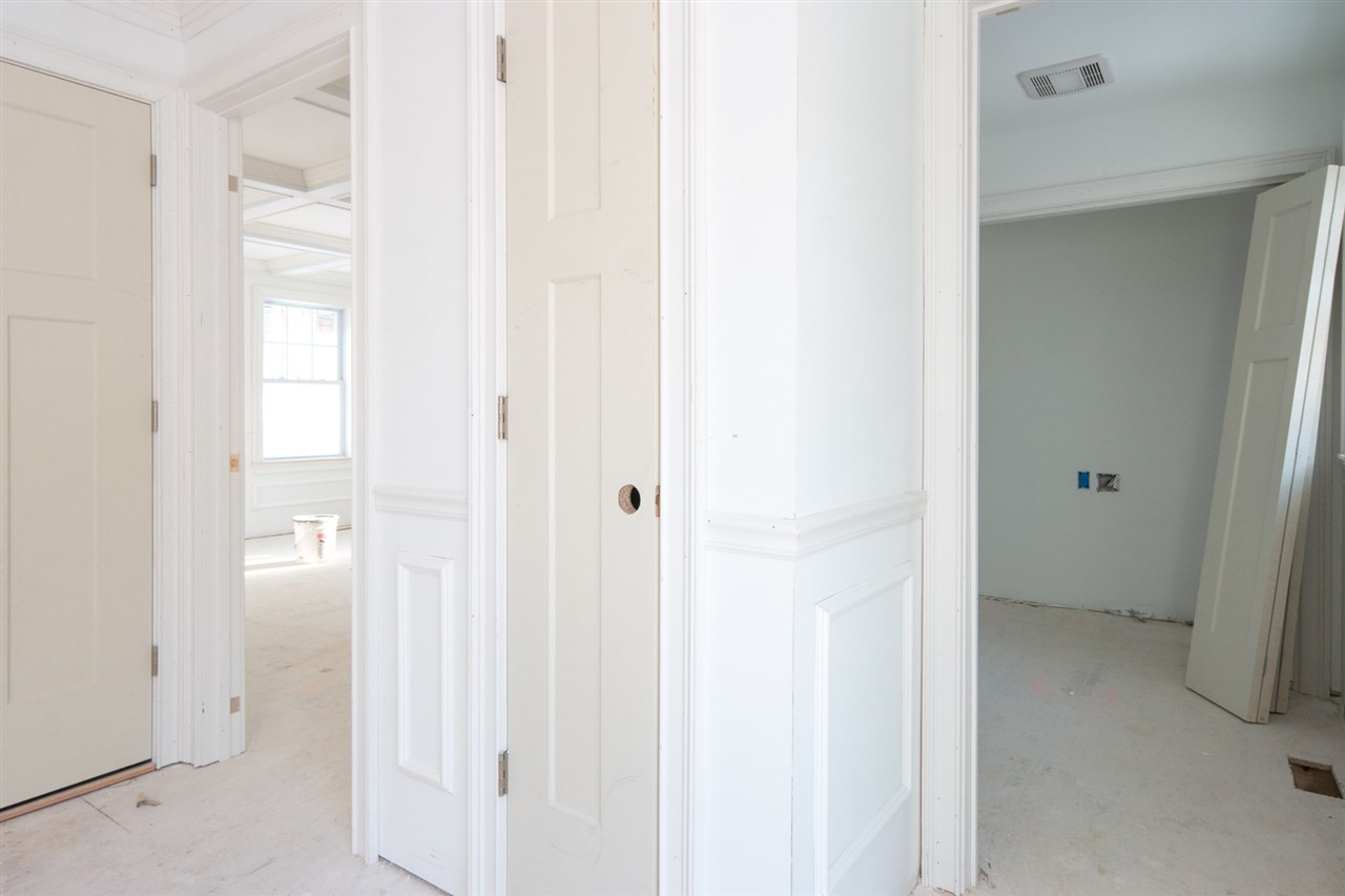 42 Windsor Road, Unit 48 Epsom, NH 03234 - Photo 16 of 36 Gallery Image 16