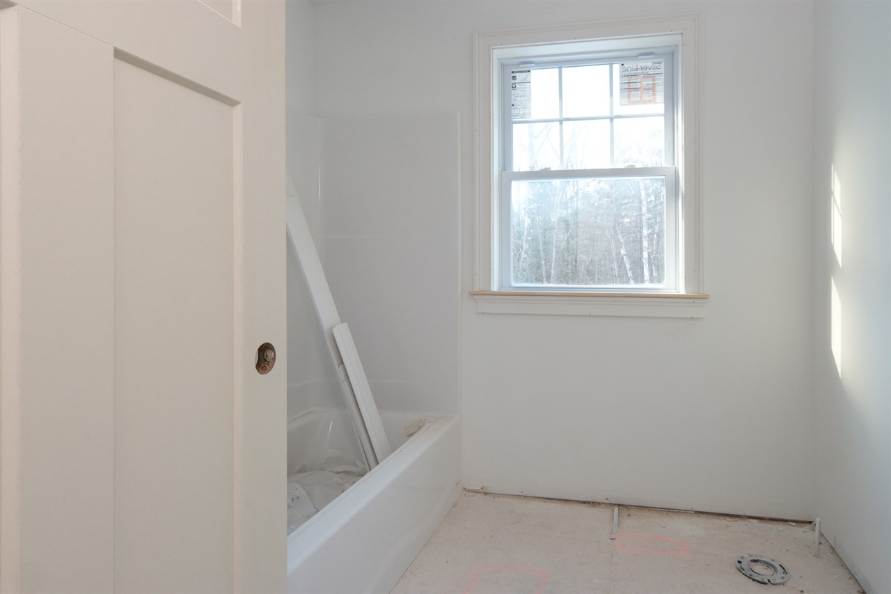 42 Windsor Road, Unit 48 Epsom, NH 03234 - Photo 31 of 36 Gallery Image 31