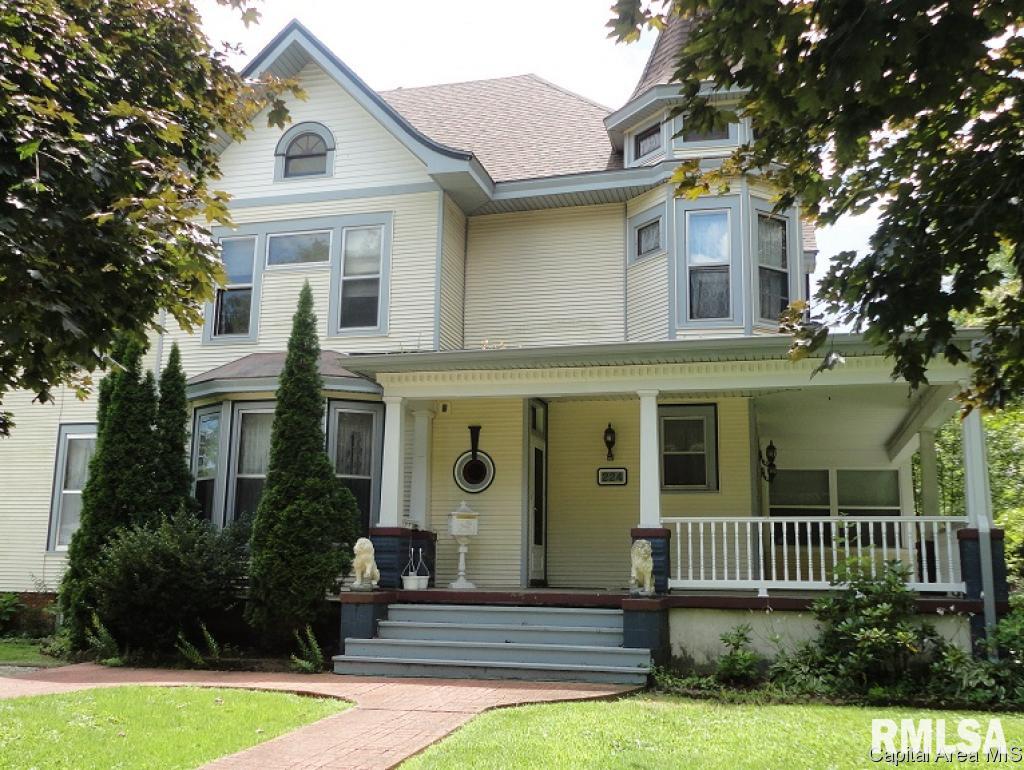 224 West 1st Street Assumption, IL 62510 - Photo 1 of 7 Gallery Image 1