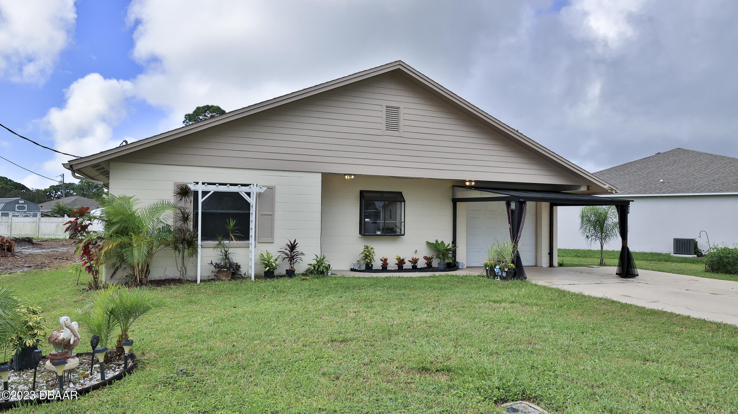 309 Farmbrook Road Port Orange, FL 32127 - Photo 4 of 42 Concrete Block Home!