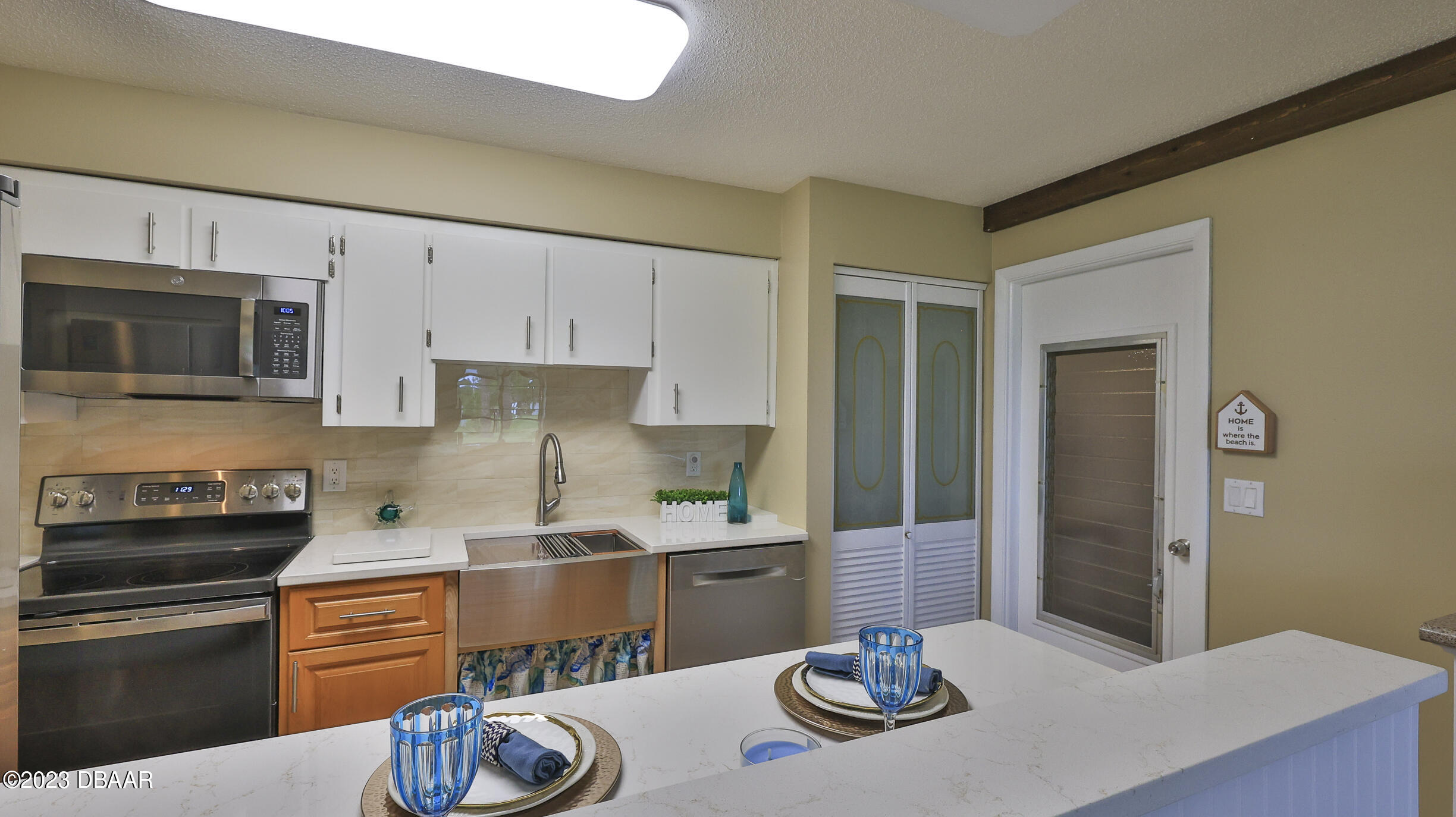 309 Farmbrook Road Port Orange, FL 32127 - Photo 9 of 42 NEW Kitchen!