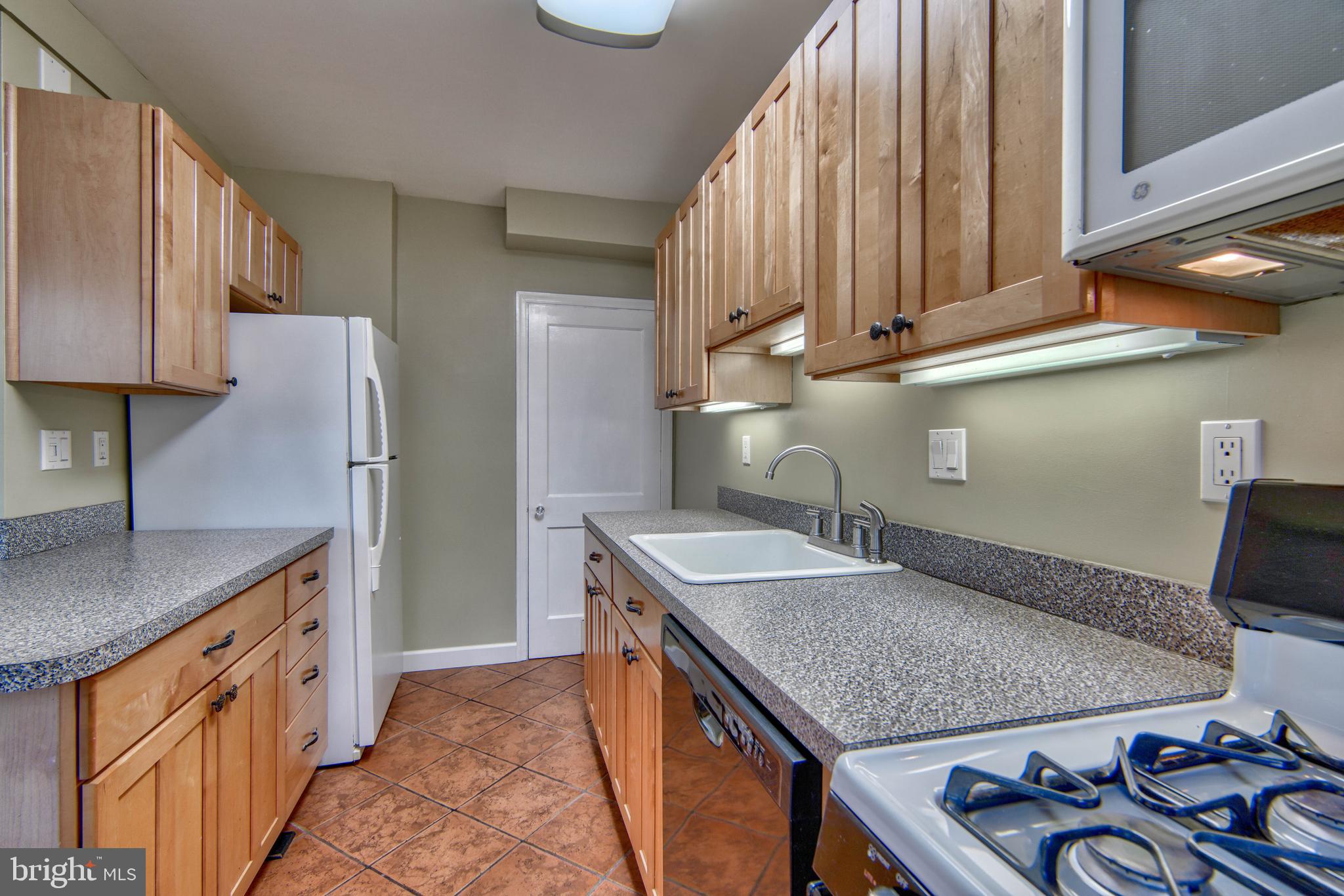 8335 Edgedale Road Parkville, MD 21234 - Photo 17 of 37 Gallery Image 17