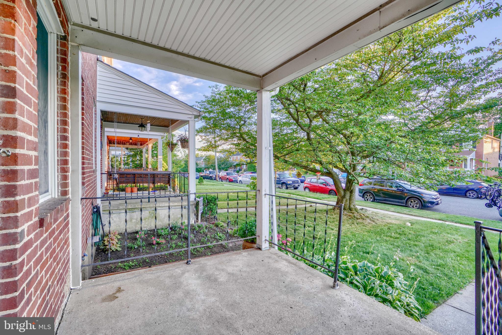 8335 Edgedale Road Parkville, MD 21234 - Photo 4 of 37 Gallery Image 4