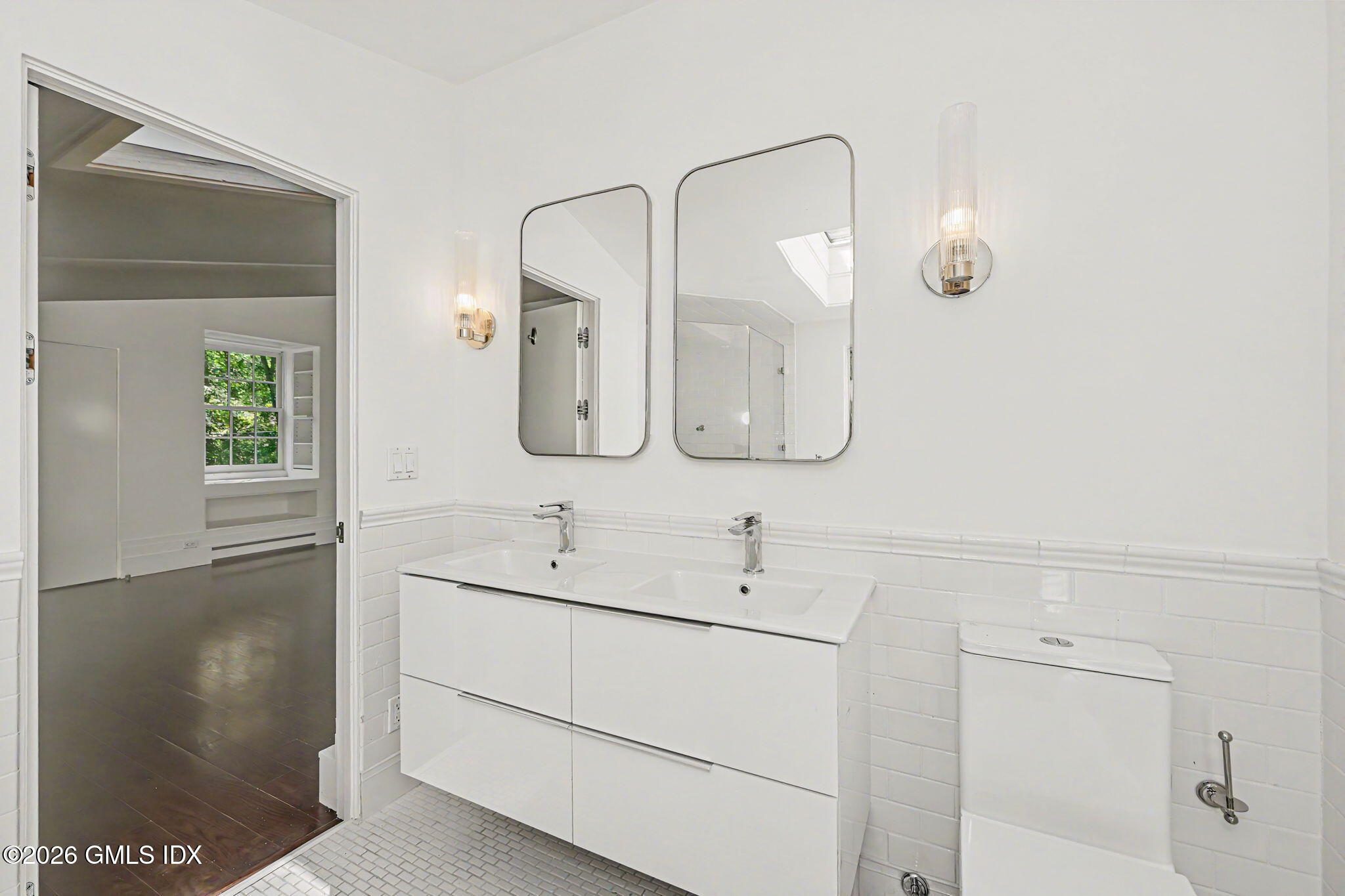 424 Cognewaugh Road Cos Cob, CT 06807 - Photo 15 of 43 41-web-or-mls-424-cognewaugh-rd