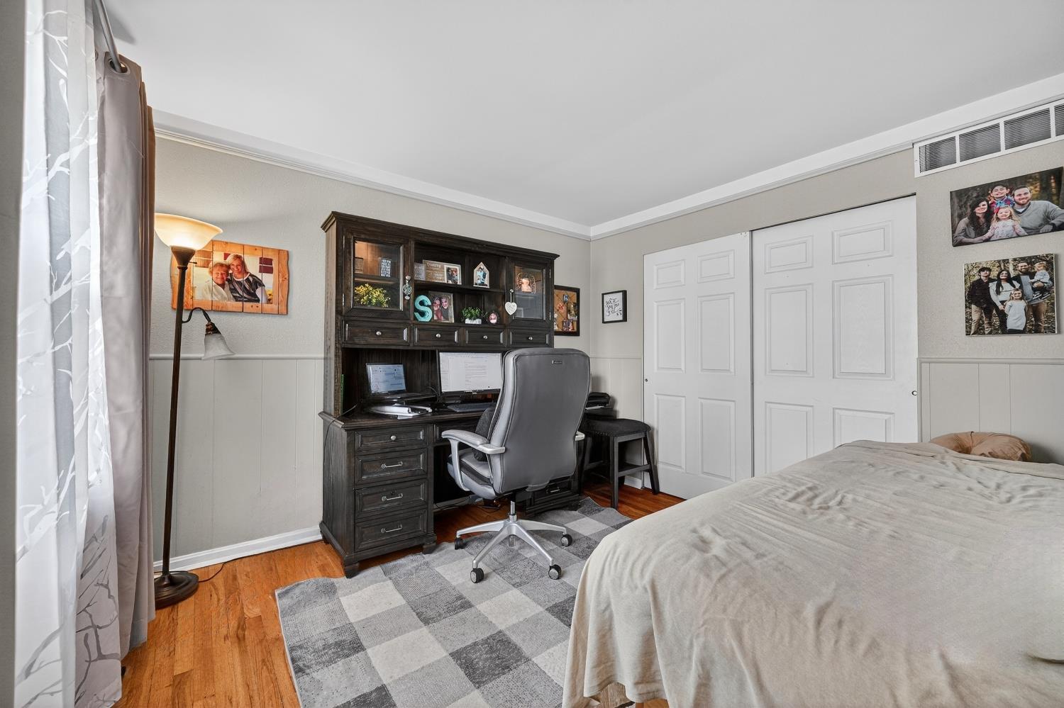 957 Greentree Road Lawrenceburg, IN 47025 - Photo 15 of 32