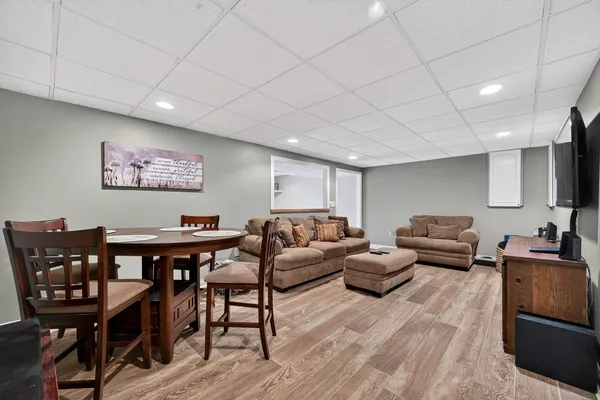 $338,000 | 957 Greentree Road, Lawrenceburg, IN 47025