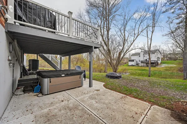 $338,000 | 957 Greentree Road, Lawrenceburg, IN 47025