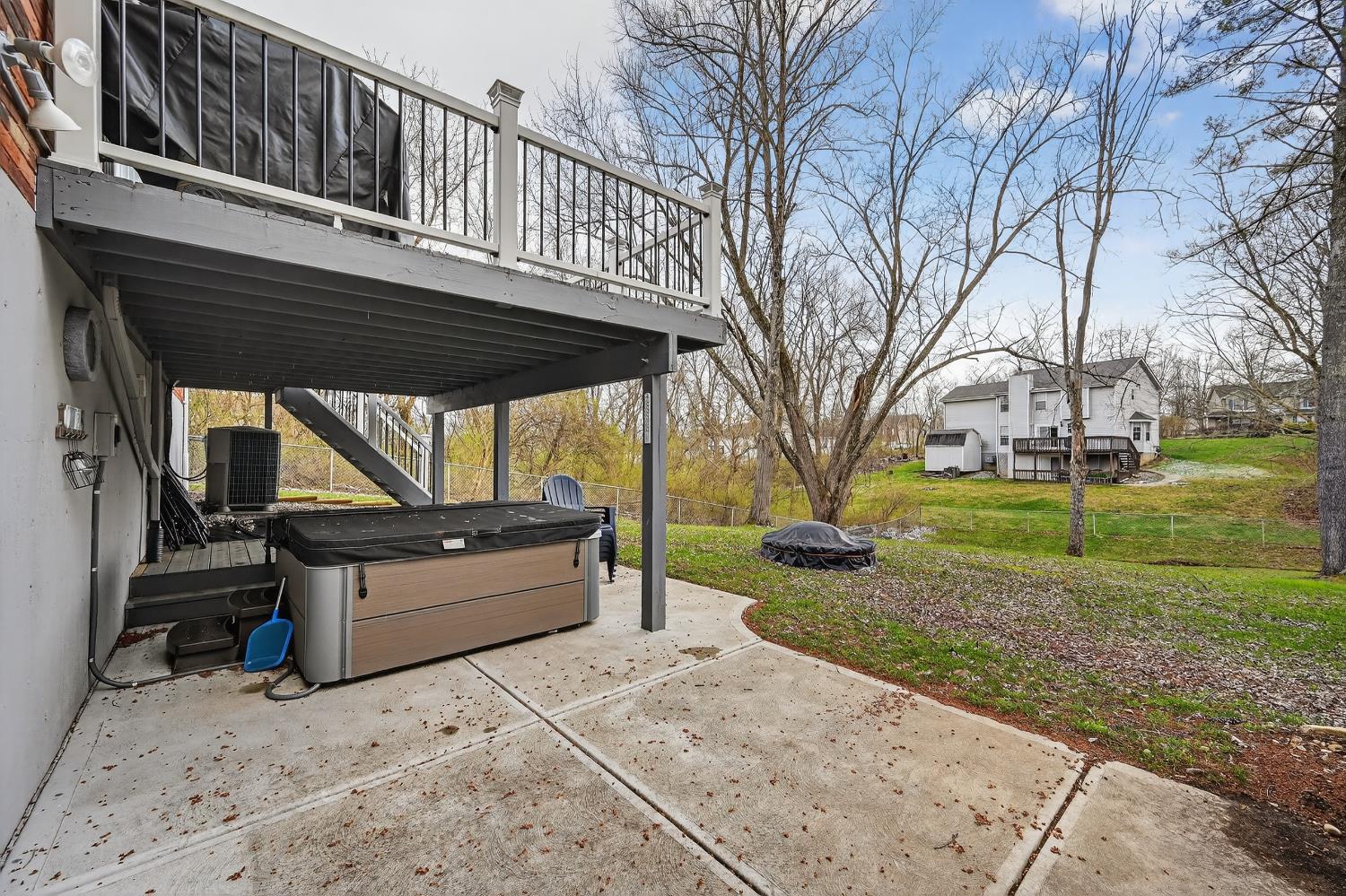 957 Greentree Road Lawrenceburg, IN 47025 - Photo 29 of 32