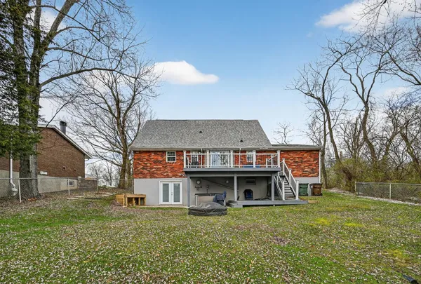 $338,000 | 957 Greentree Road, Lawrenceburg, IN 47025