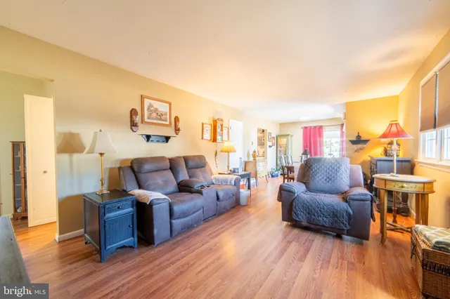 $230,000 | 12 Pleasant View Drive, Millville, NJ 08332