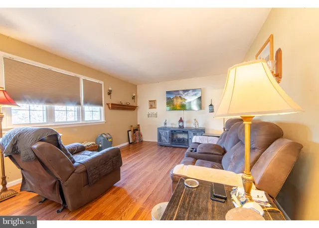 $230,000 | 12 Pleasant View Drive, Millville, NJ 08332