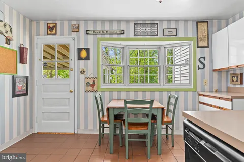 $1,050,000 | 100 Wooded Lane, Villanova, PA 19085