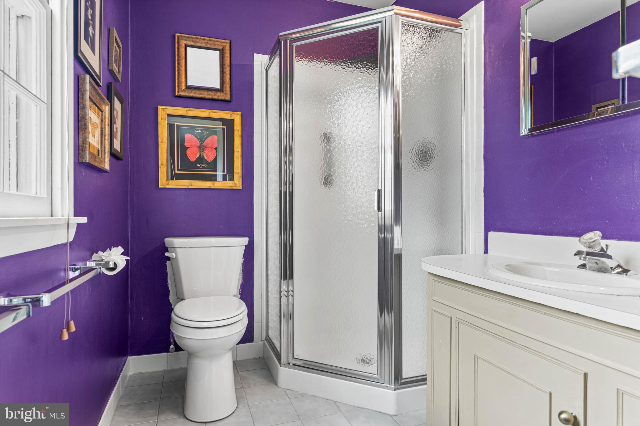 100 Wooded Lane Villanova, PA 19085 - Photo 20 of 41 Primary ensuite bathroom