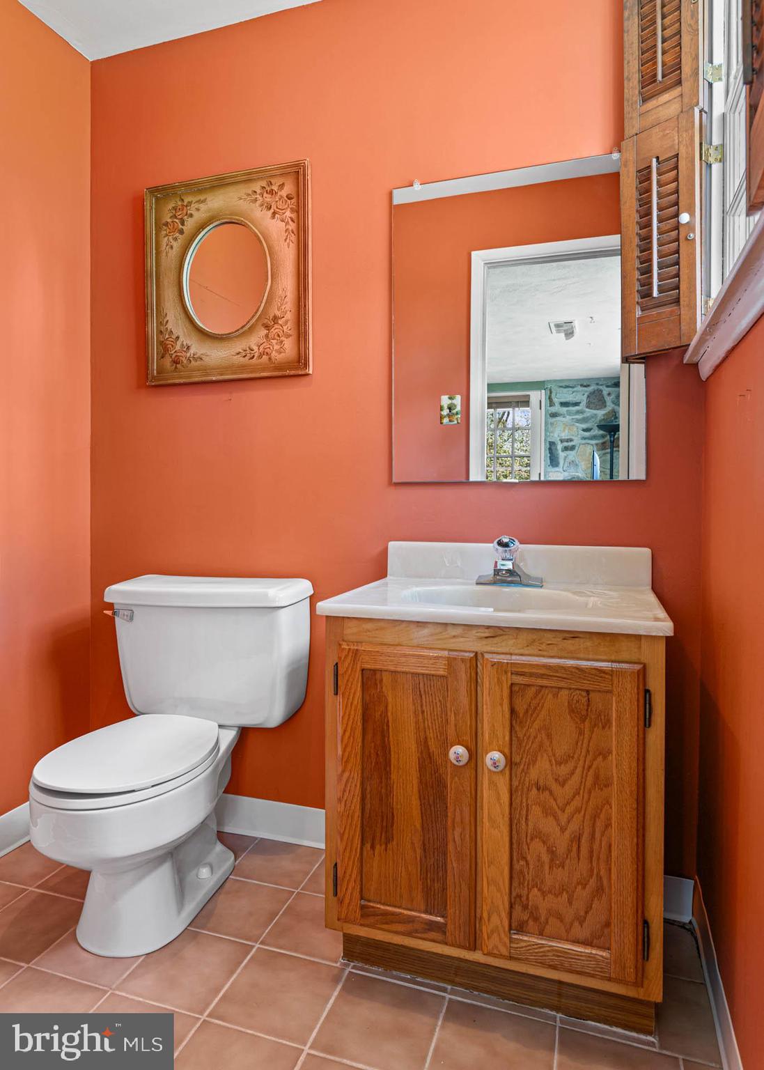 100 Wooded Lane Villanova, PA 19085 - Photo 31 of 41 Powder room lower level off den