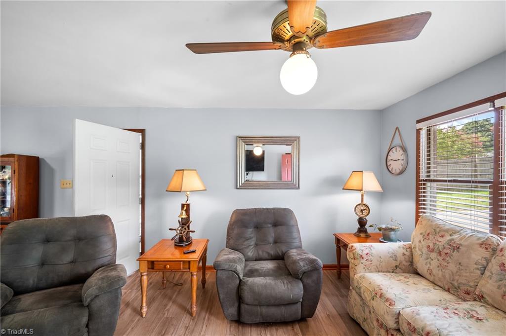 1493 Hartman Road Lexington, NC 27295 - Photo 5 of 31 Gallery Image 5