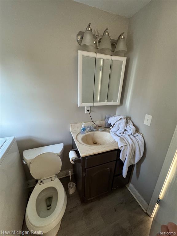 305 East Rolfe Perry, MI 48872 - Photo 7 of 19