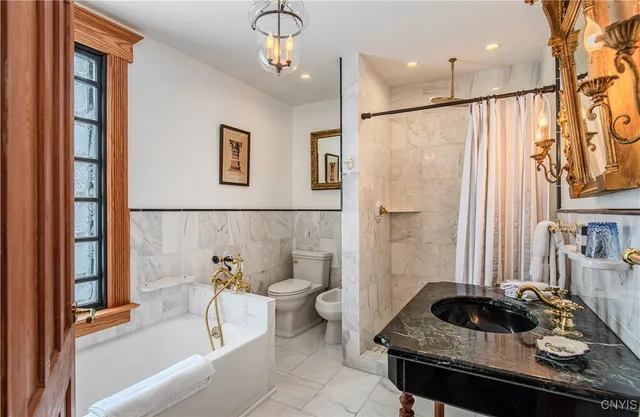 $539,000 | 11193 Huey Road, Brookfield, NY 13364