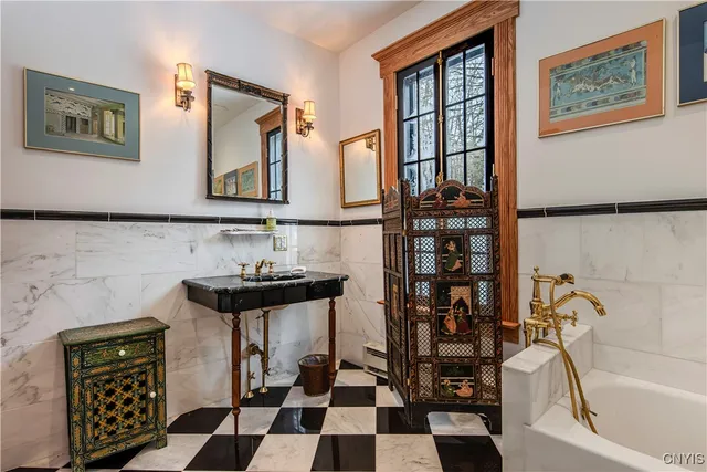 $539,000 | 11193 Huey Road, Brookfield, NY 13364