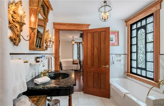 $539,000 | 11193 Huey Road, Brookfield, NY 13364