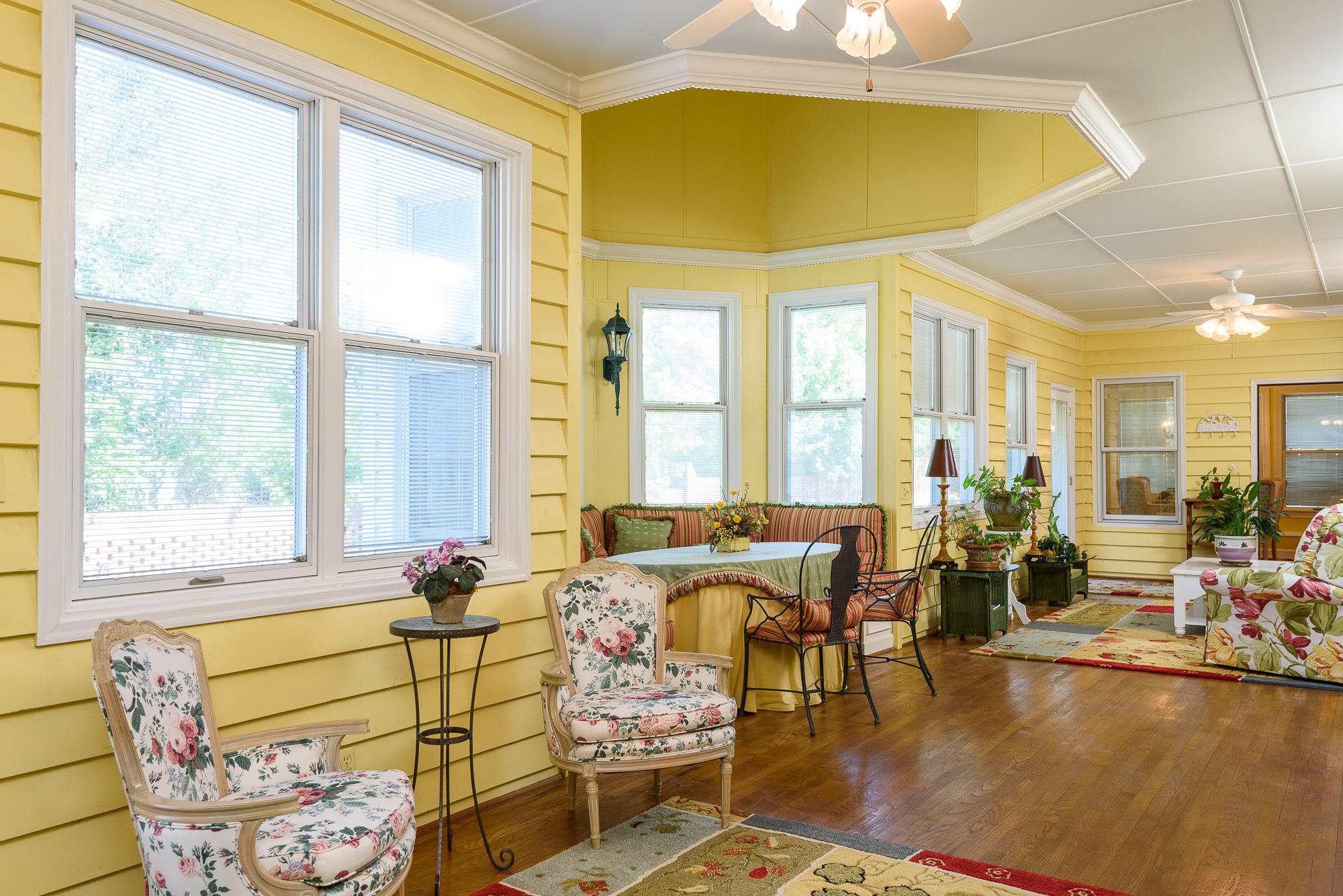664 Parson Road Chatsworth, GA 30705 - Photo 14 of 51 Sunroom
