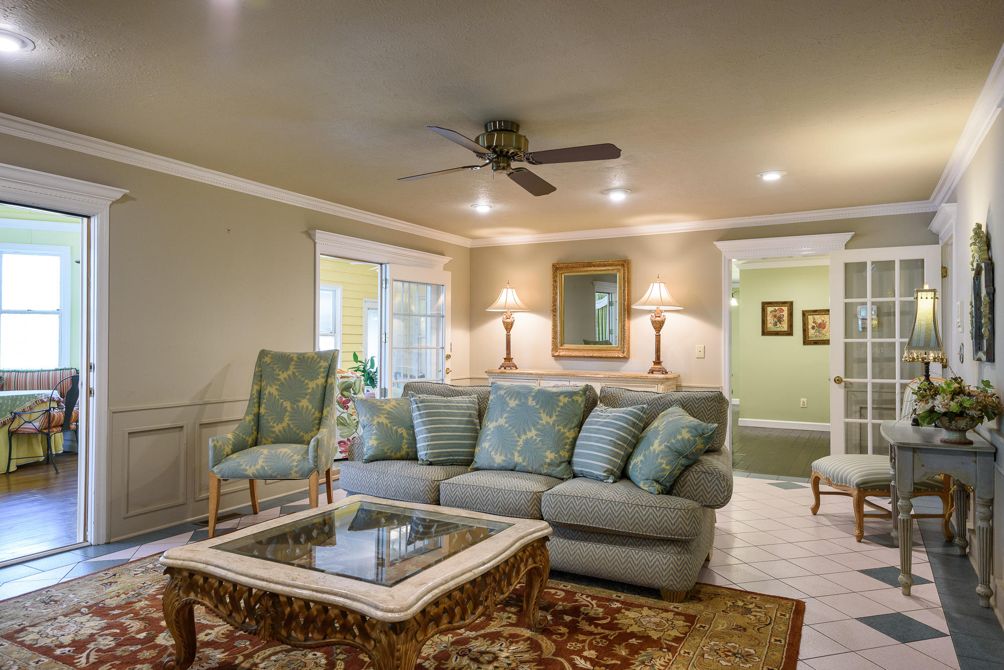 664 Parson Road Chatsworth, GA 30705 - Photo 3 of 51 Family Room