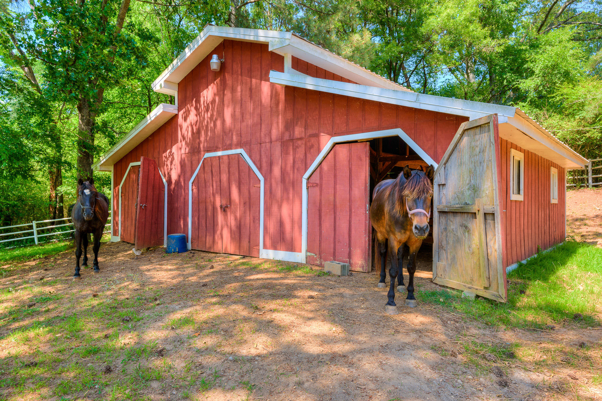 664 Parson Road Chatsworth, GA 30705 - Photo 42 of 51 Barn