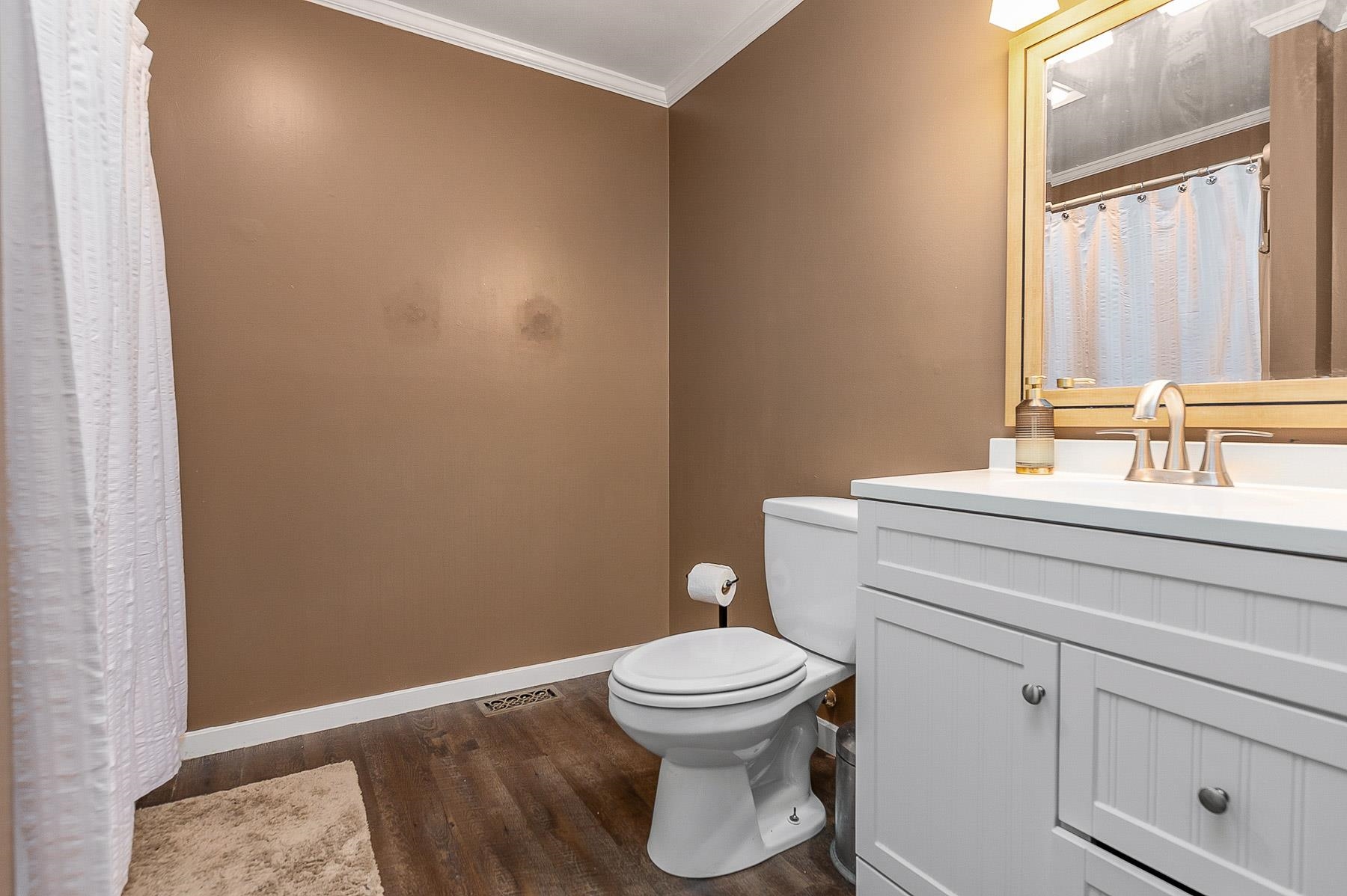 37 Thornhill Road Stratham, NH 03885 - Photo 14 of 22