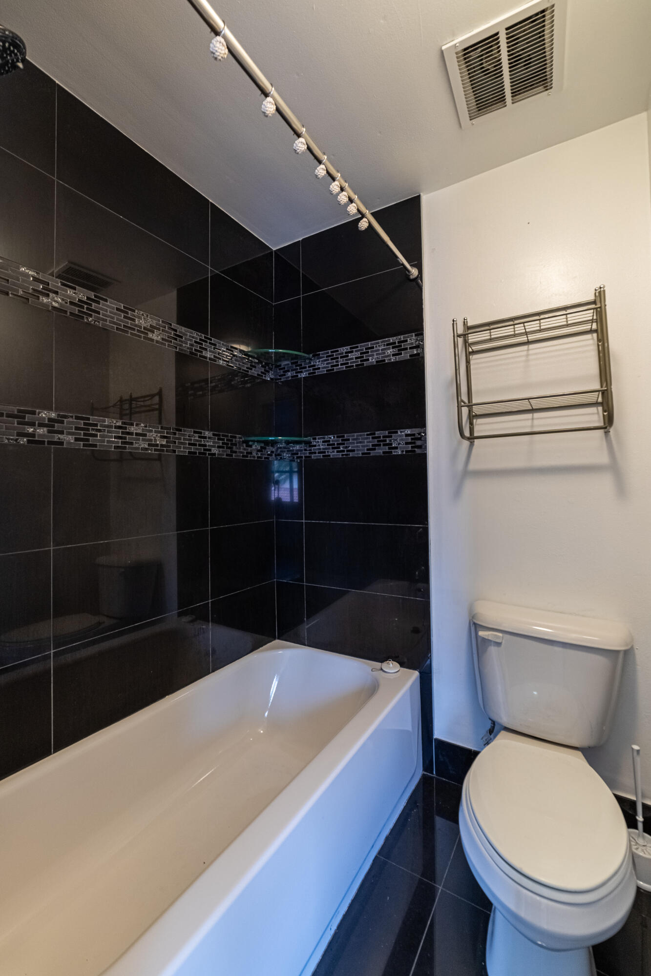 6397 Boca Circle Boca Raton, FL 33433 - Photo 34 of 46 Bedroom-Bathroom