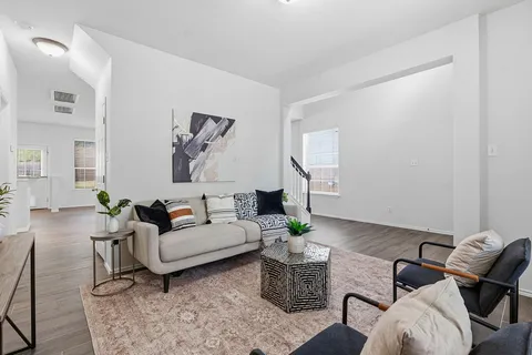 $550,000 | 10504 Beard Avenue, Austin, TX 78748