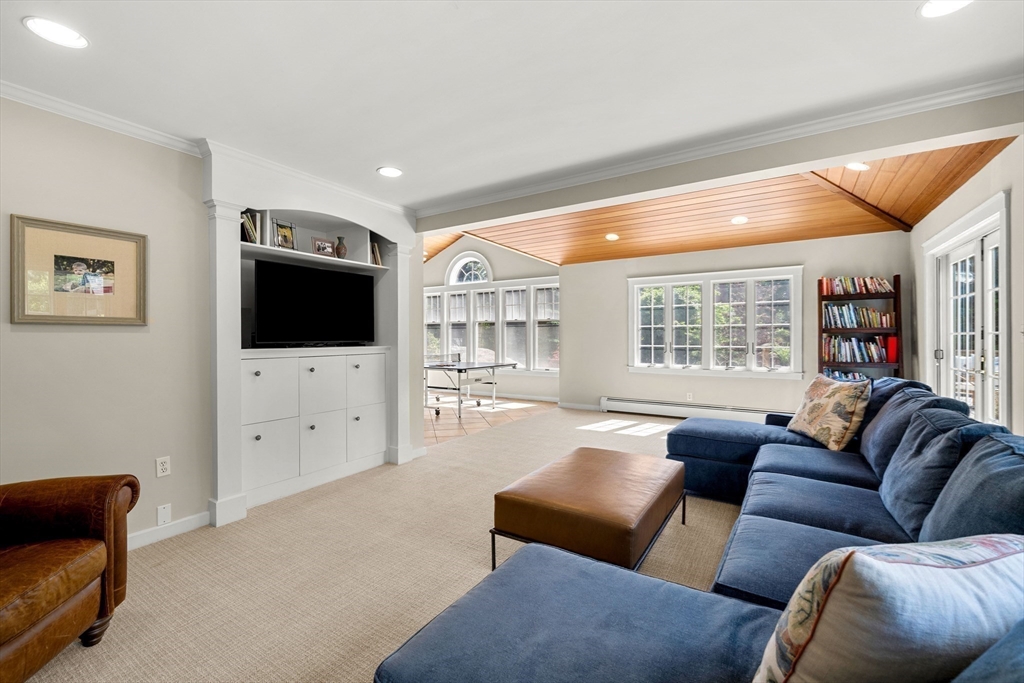 69 Gale Road Swampscott, MA 01907 - Photo 19 of 42