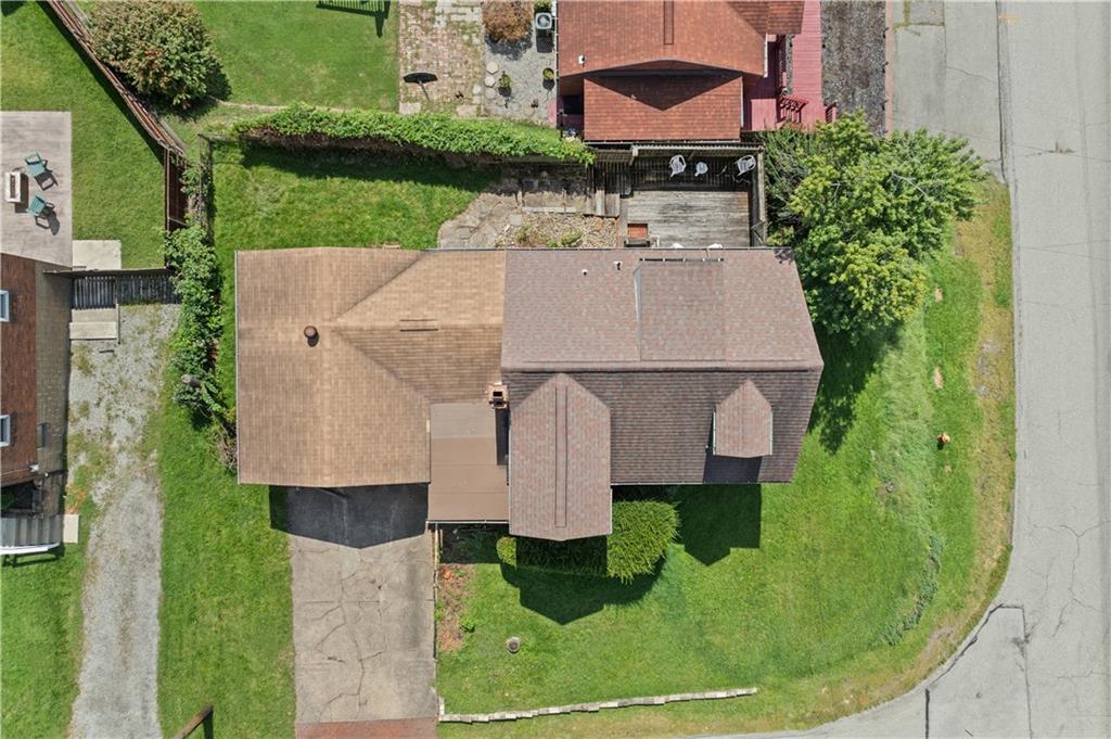 3119 Orris Road North Versailles, PA 15137 - Photo 3 of 34 Gallery Image 3