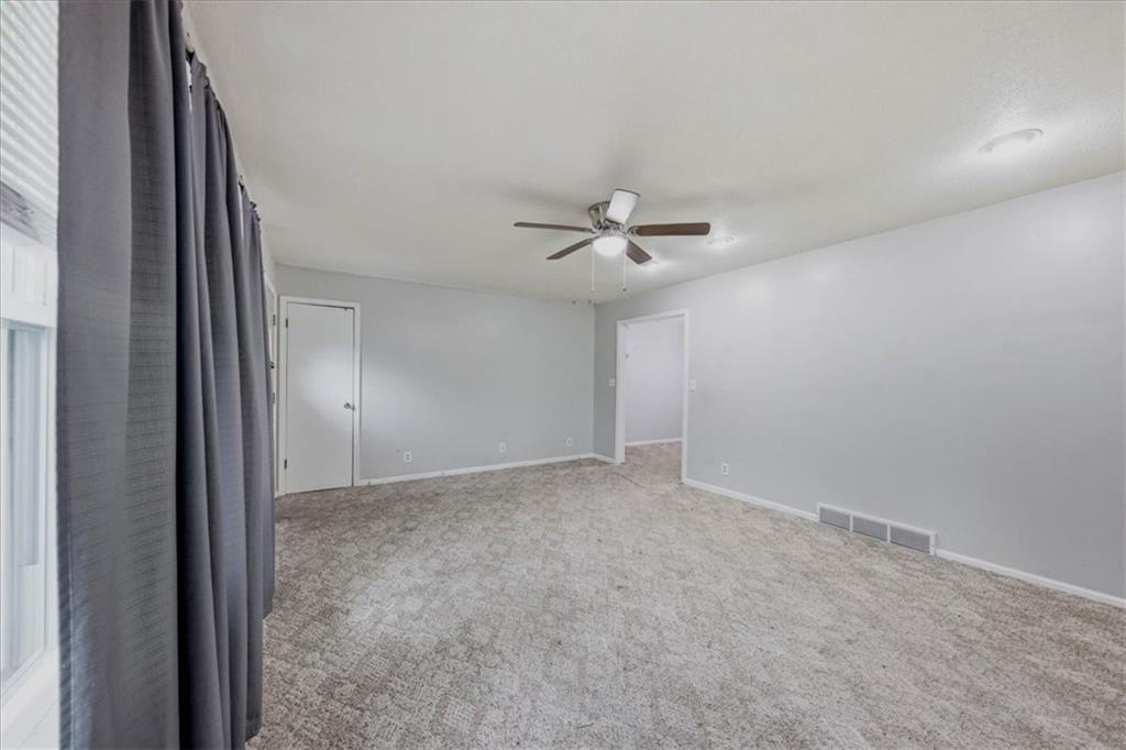 13000 Byars Road Grandview, MO 64030 - Photo 6 of 30 Gallery Image 6