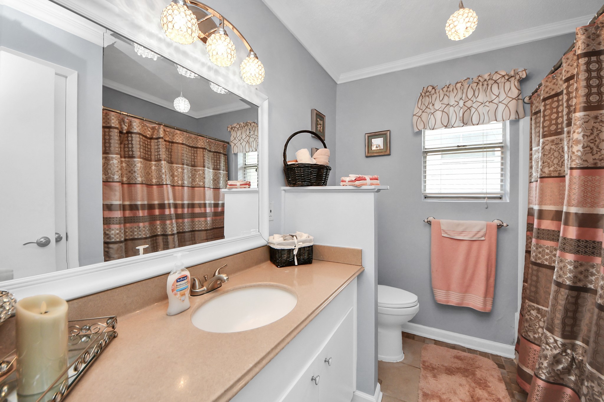 292 Kickapoo Drive Livingston, TX 77351 - Photo 24 of 50 Hall Bath