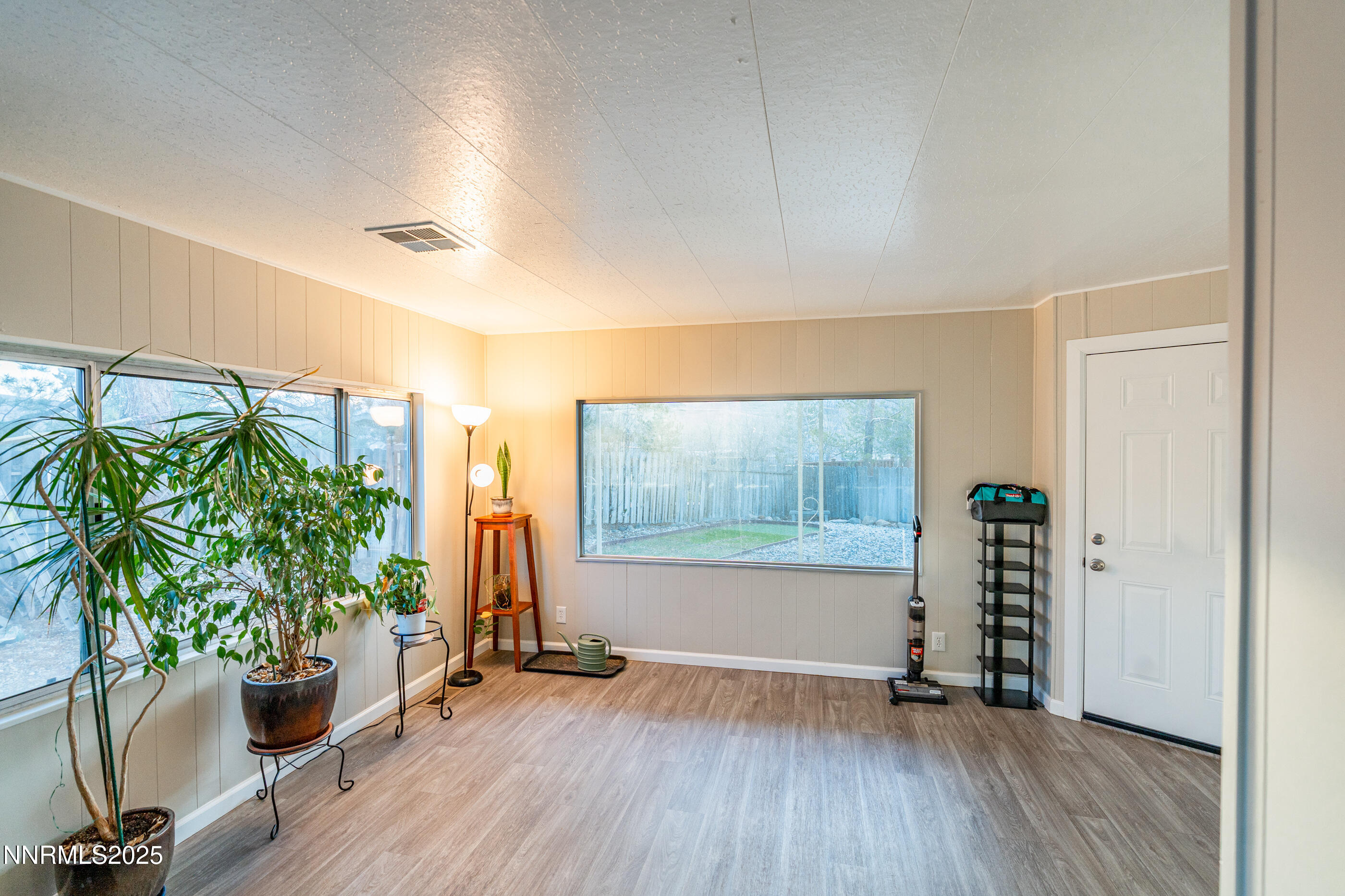 16180 Rhyolite Circle Reno, NV 89521 - Photo 11 of 21 DSC03727