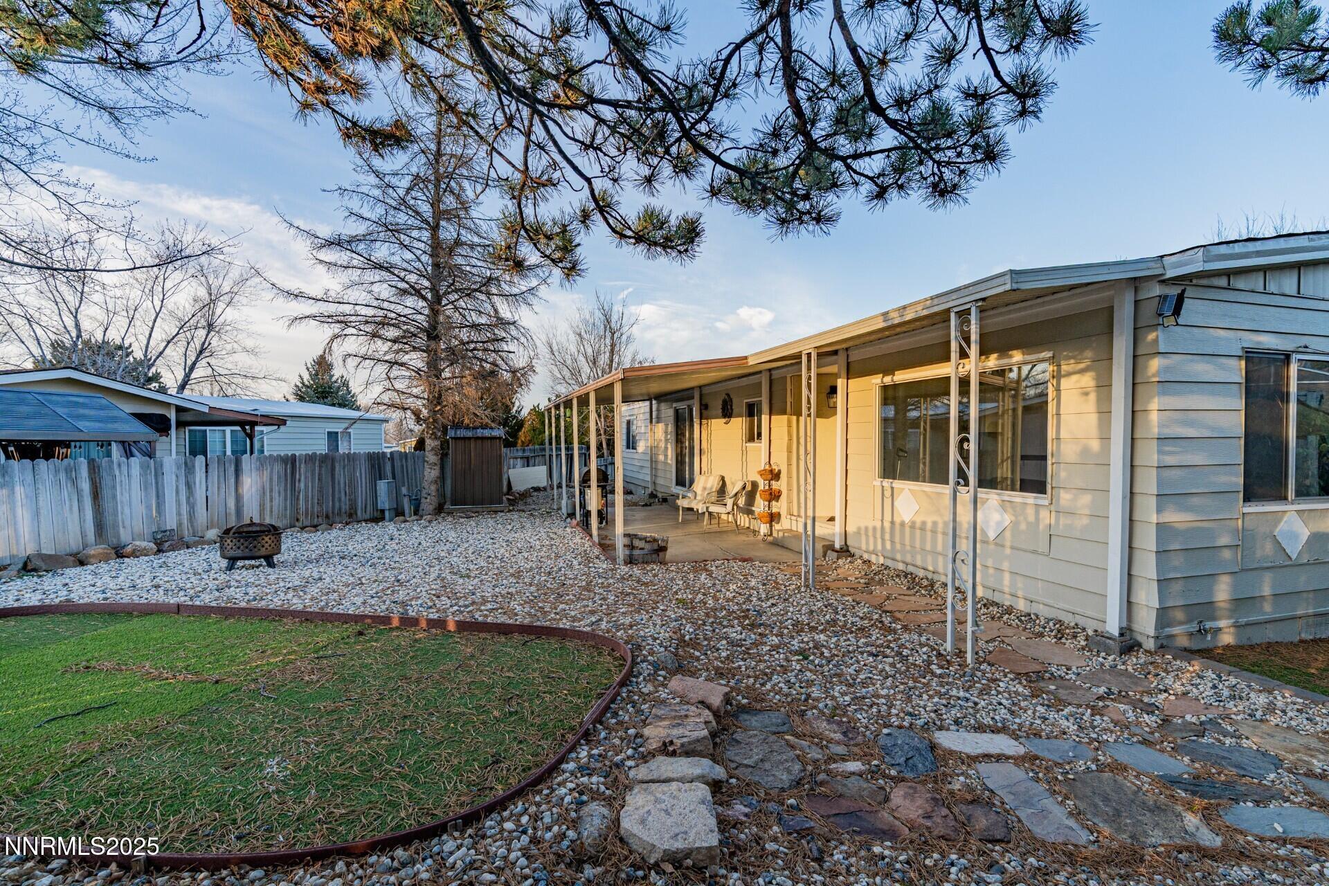 16180 Rhyolite Circle Reno, NV 89521 - Photo 4 of 21 thumbnail_DSC03679