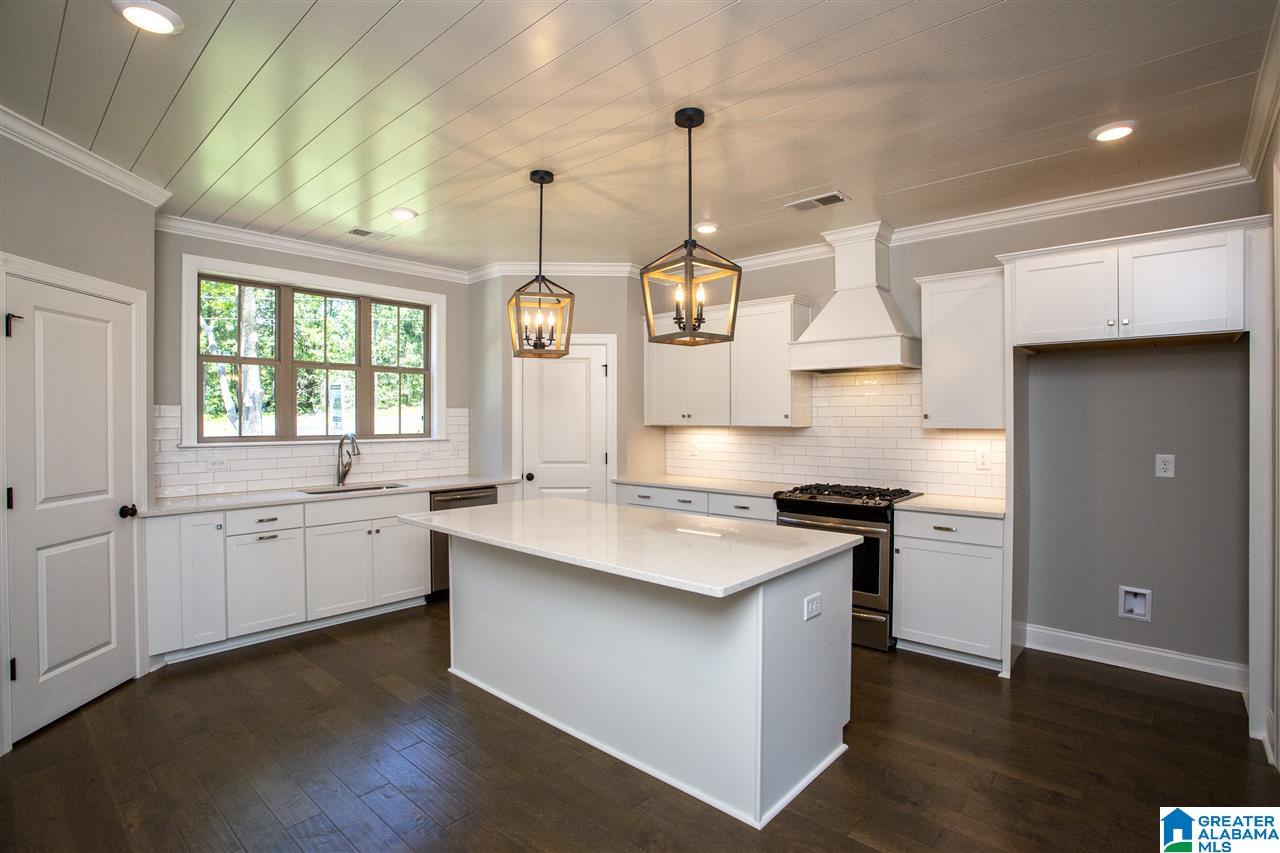4065 South Shades Crest Road Birmingham, AL 35244 - Photo 35 of 49
