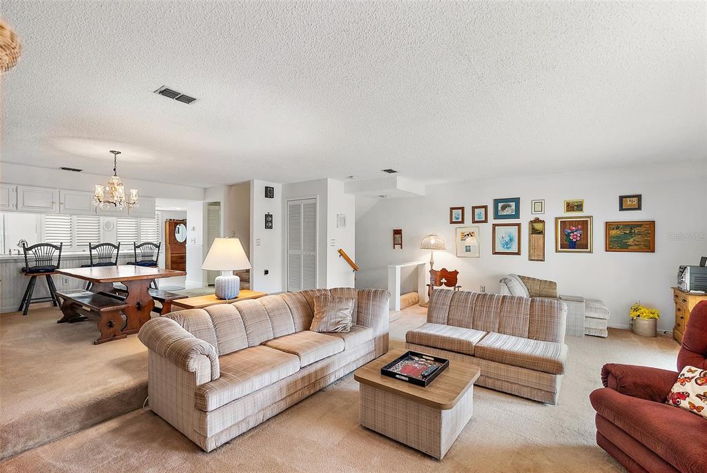 551 Sandy Hook Road Treasure Island, FL 33706 - Photo 7 of 46