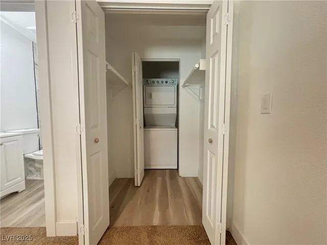 $1,100 | 724 North 9th Street, Unit 2, Las Vegas, NV 89101