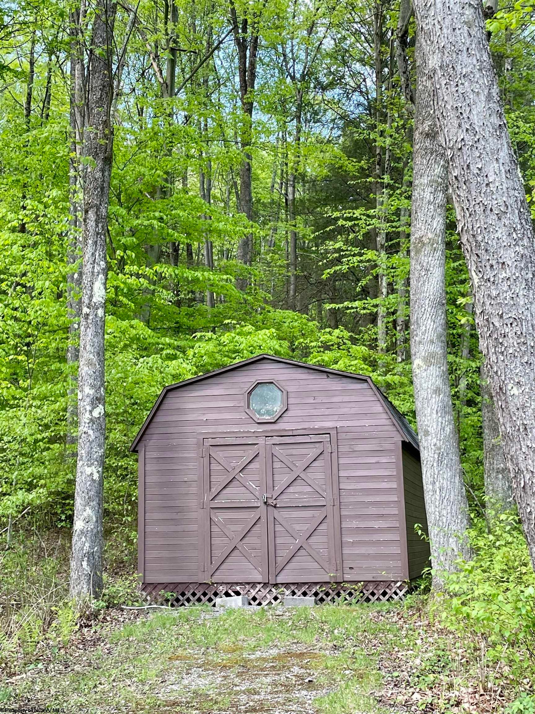 419 Kight Road Eglon, WV 26716 - Photo 9 of 24 Gallery Image 9