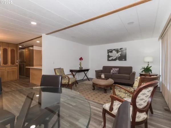 $134,900 | 21016 Southeast Stark Street, Unit 69, Gresham, OR 97030