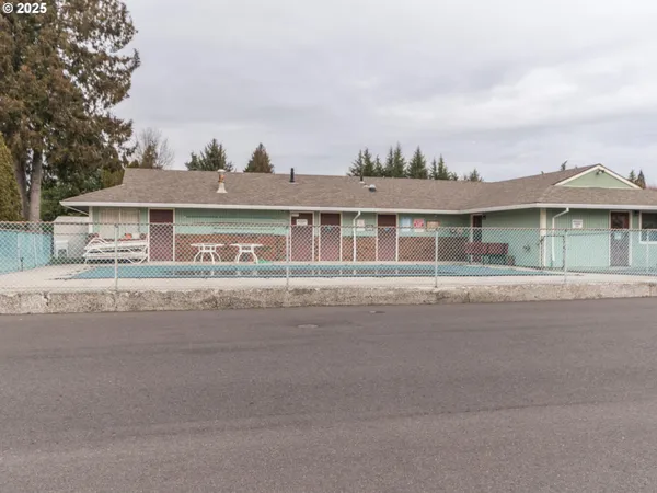 $134,900 | 21016 Southeast Stark Street, Unit 69, Gresham, OR 97030