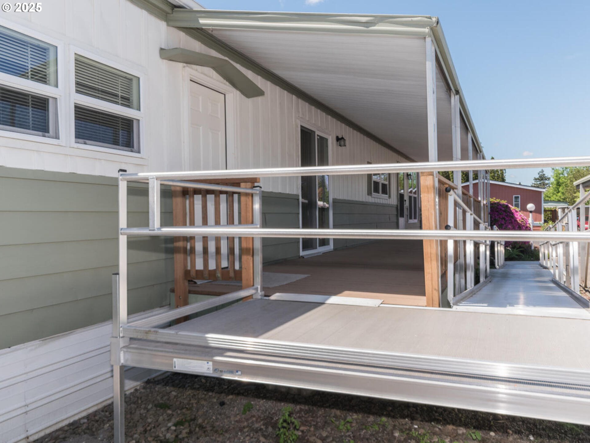 21016 Southeast Stark Street, Unit 69 Gresham, OR 97030 - Photo 4 of 43 a view of entryway and hall