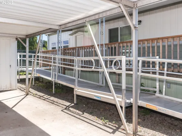 $134,900 | 21016 Southeast Stark Street, Unit 69, Gresham, OR 97030